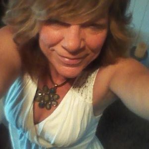 Meet your Posher, Cindy